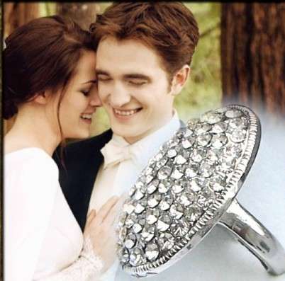 Twilight Bella Crystal Wedding Ring
